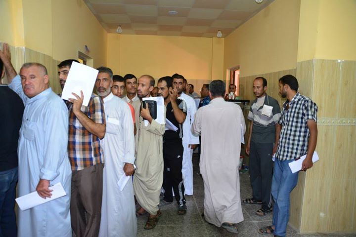 الهجرة توزع 3 مليار و800 مليون دينار على النازحين في كربلاء المقدسة