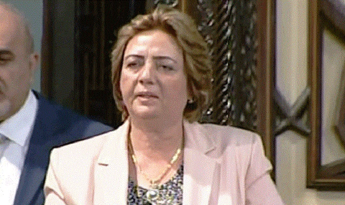 أول رئيسة برلمان عربية تزور طهران