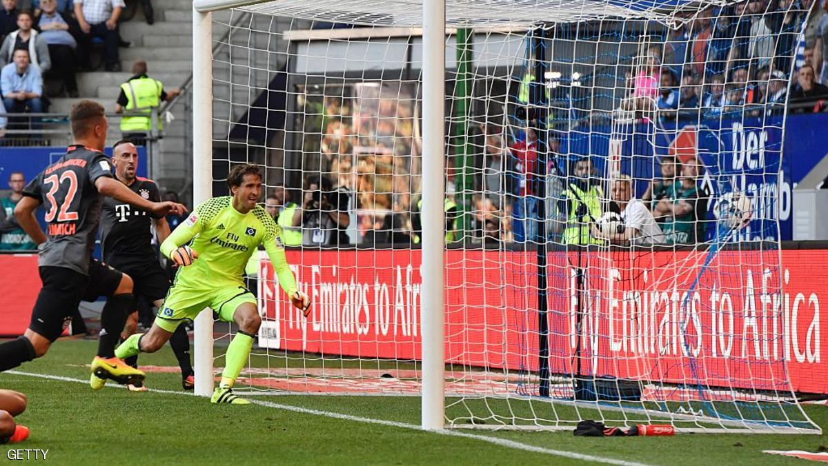 بايرن ميونخ يعبر محطة هامبورغ بشق الأنفس