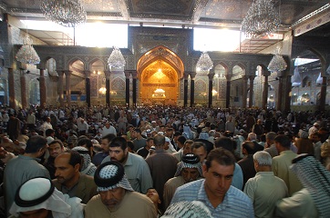 توافد الملايين لكربلاء المقدسة لاحياء زيارة يوم عرفة والعتبات المقدسة تؤكد جاهزيتها لاستقبال الزائرين (مصور)