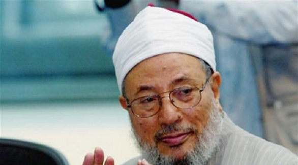 مجمع البحوث الإسلامية يُقرر إقالة القرضاوي من عضويته بتهمه الخيانة وإثارة الفتن