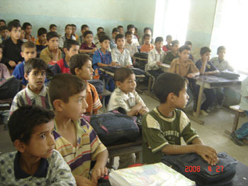 رئيس لجنة التربية في كربلاء .. الروتين الاداري وراء عدم وجود مدارس كافية في المحافظة