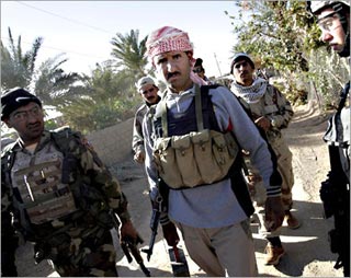 مجالس الصحوة تهدد بالعودة لحمل السلاح