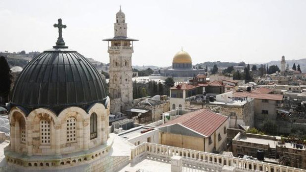 قانون في إسرائيل يفرّق عربها إلى مسلمين ومسيحيين ودروز