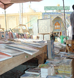 ناشطون ومثقفون نجفيون يطالبون بادراج ملف اخراج العراق من البند السابع على جدول اعمال القمة العربية