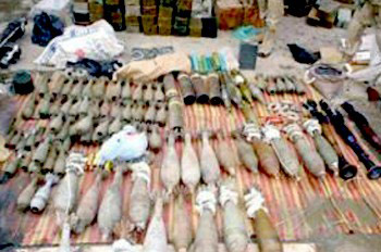 مديرية  استخبارات وامن كربلاء تعثر على اعتده من مخلفات الحرب في قضاء عين التمر