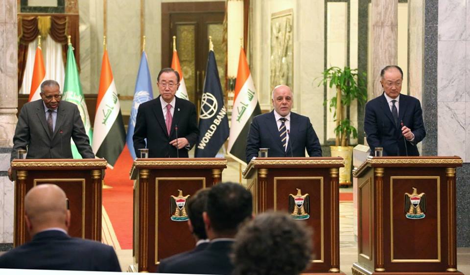 العبادي: كي مون ورئيسا البنكين الدولي والإسلامي جاءوا لمساعدة العراق بمجال الاصلاحات