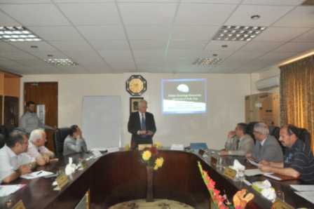 منظمة أمريكية تبحث مع جامعة الكوفة تطوير المراكز السرطانية في النجف