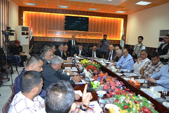 بالصور :تجار كربلاء يتعهدون بالحفاظ على استقرار اسعار المواد الغذائية في المحافظة