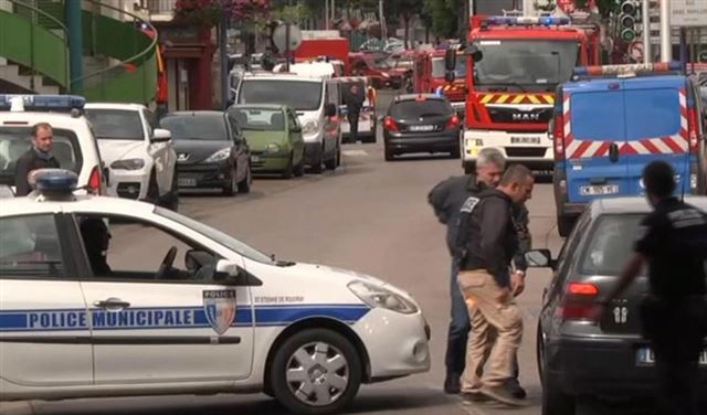 داعش يذبح كاهن بالكنيسة الفرنسية+ صورة الكاهن