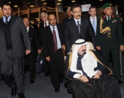 تدهور صحة العاهل السعودي وابنه يتهيأ للأسوأ