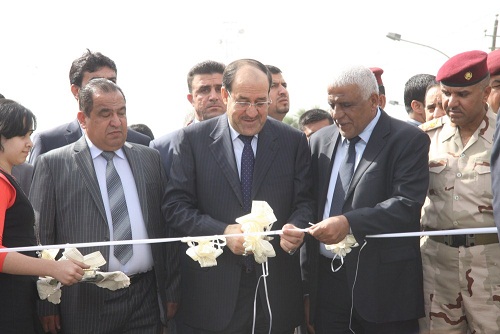 المالكي يفتتح مجسر الاذاعة والتلفزيون في منطقة الصالحية