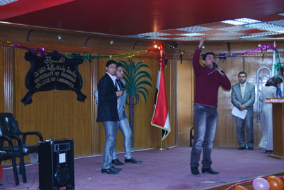 كلية اللغات جامعة بغداد تحتفل بثلاثة مناسبات دينية باسلوب اكاديمي(مصور)