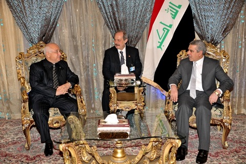 الخزاعي يستقبل رئيس البرلمان التركي: العراق يتملك ثاني احتياطي نفطي بالعالم ومن الضروري مشاركة الشركات التركية