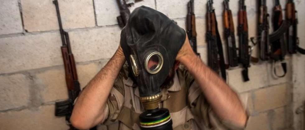 داعش الارهابي يستخدم غاز الكلور ضد المواطنين العراقيين في الانبار