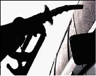 المنتجات النفطية فرع كربلاء تهيئ محطات تزويد الوقود على طريق الحج البري