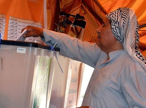 مفوضية انتخابات كربلاء تشيد بنسب إقبال المواطنين لاستلام البطاقة الذكية