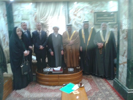 ممثل المرجع السيستاني يستقبل وفدا من ديالى يتراسه النائب ناهدة الدايني في كربلاء