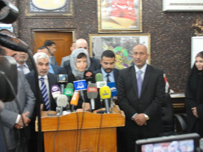 سفيرة استراليا ببغداد تزور كربلاء وتؤكد ان بلادها تدعم خروج العراق من طائلة البند السابع