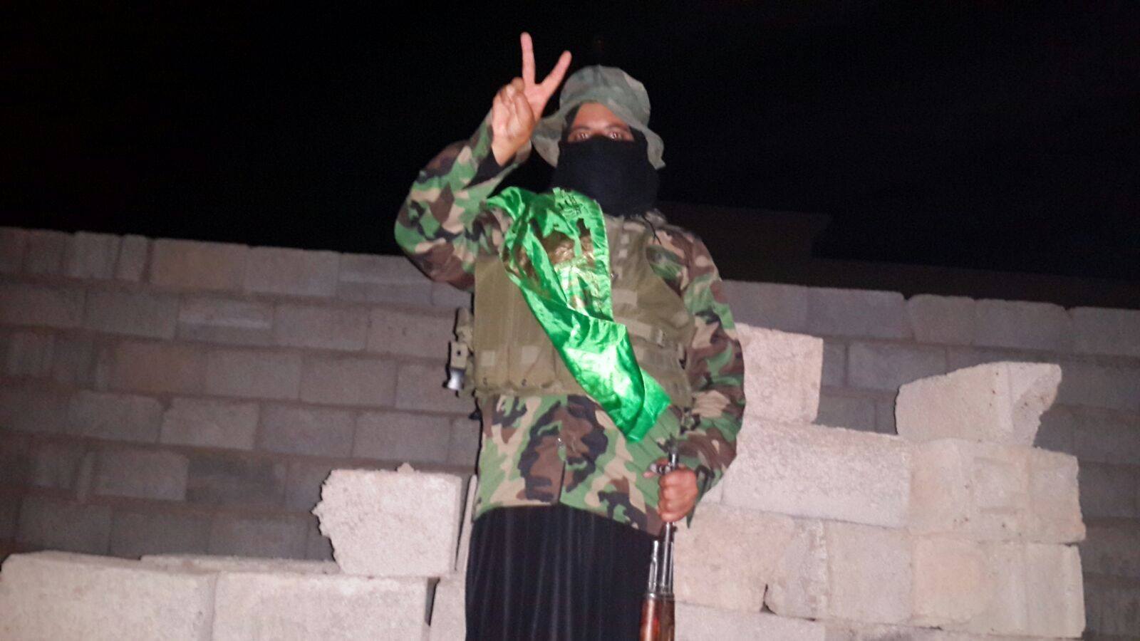 بالصور:كيف استشهدت"ندوة الخزرجي" ولماذا حرمت عائلتها من حقوقها؟!