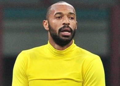 هنري يروي قصة مراوغة ميسي لـ 11 لاعباً