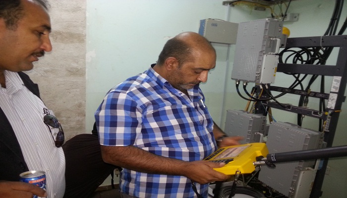 كربلاء تستعين بجهاز متطور للكشف عن إشعاعات أبراج الهاتف النقال+صورة