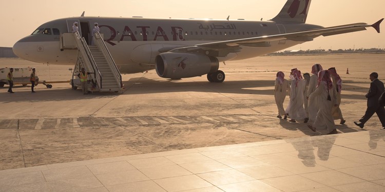 قطر تستغرب تصريحات العبادي وتؤكد: الاموال دخلت بعلم الحكومة العراقية