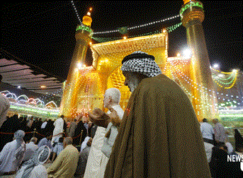 ملايين الزوار يحيون مناسبة المبعث النبوي الشريف في النجف وسط اجراءات امنية وخدمية واسعة