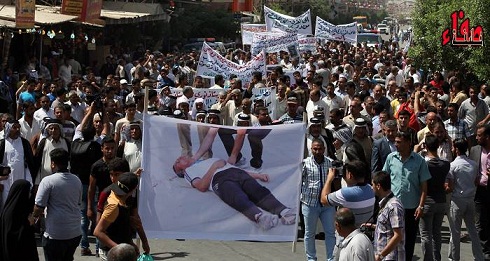 كربلاء تنتفض ضد قوات سوات وتطالب بالمسؤولين بطردها من المحافظة ومحاسبة المسيئيين وفقا للقانون (مصور)