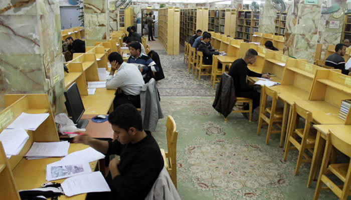 مكتبة الامام الحسين تفتح ابوابها للطلبة وتقدم خدماتها المتميزة للباحثين