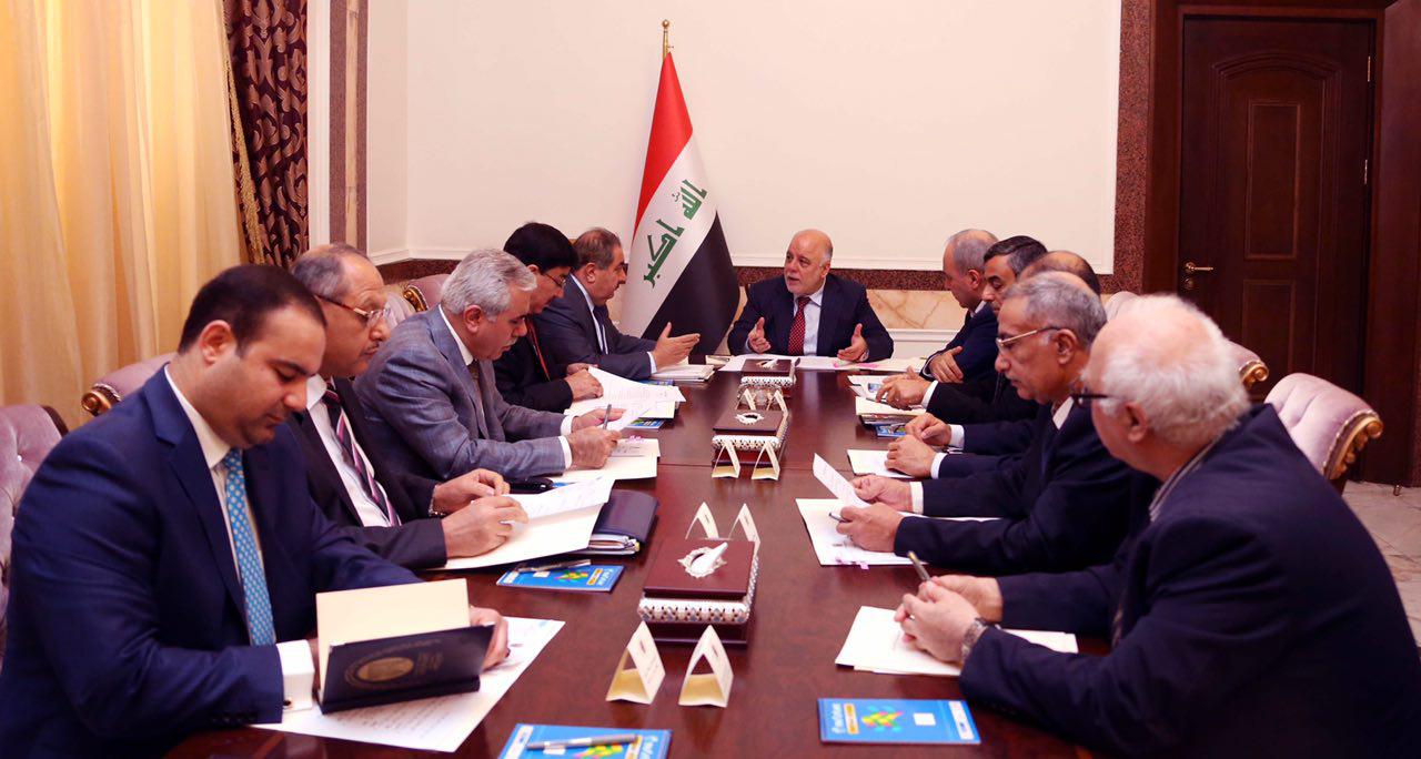خلية الأزمة تعقد اجتماعاً برئاسة العبادي وتقرر البدء بتسديد الديون الداخلية