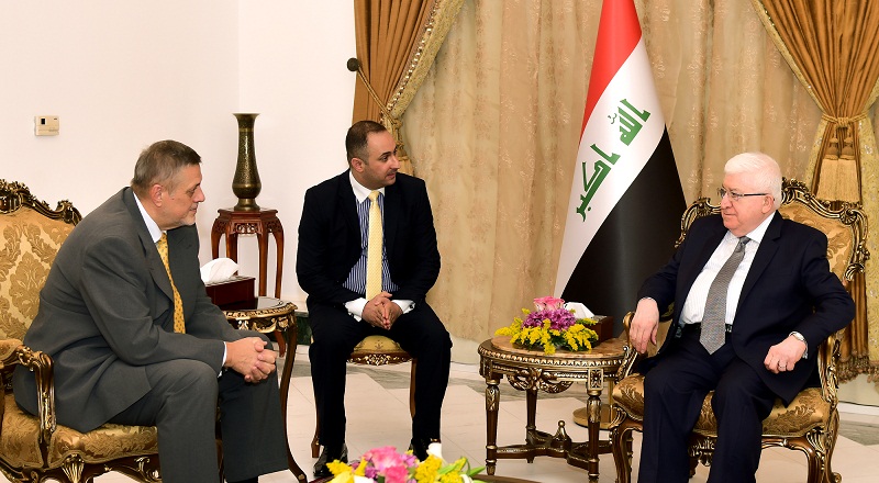 رئيس الجمهورية فؤاد معصوم يستقبل ممثل بان كي مون  (يان كوبيتش)