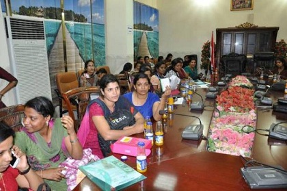 المؤسسات الصحية في النجف تستقبل 45 ممرضة هندية