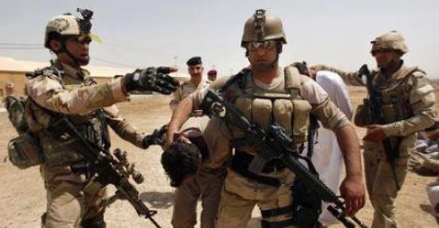 قوة امنية مشتركة تلقي القبض على اشخاص يجبون اموالا من مقالع الرمل وقبان الحمولات بكربلاء