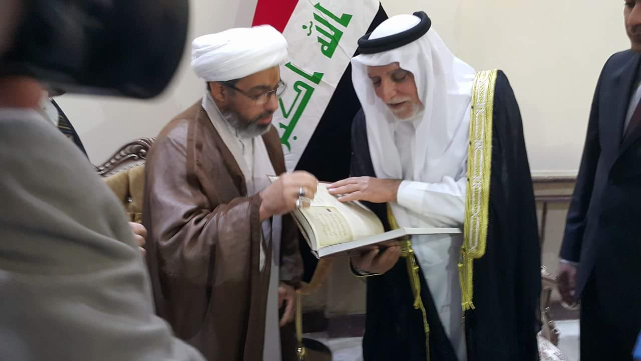 بالصور:العتبة العباسية المقدسة تضع امكانيتها امام الوقف السني في مجال المخطوطات