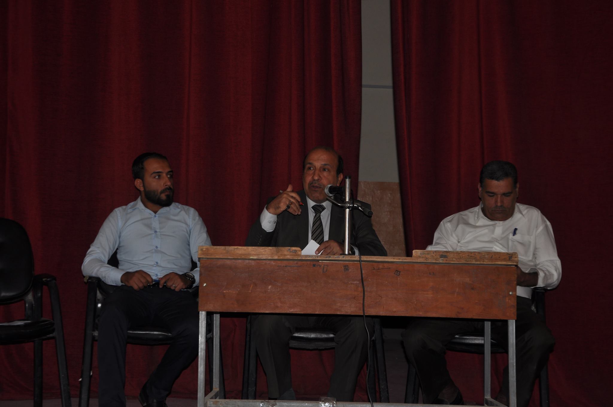 تربية كربلاء تعلن استكمال جميع الاستعدادات الخاصة بامتحانات الدور الثالث للصفوف المنتهية لسنة (2015_2016)