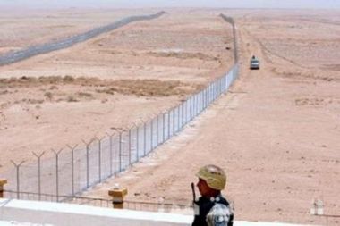 الاستخبارات الامريكية :الأحداث السورية الجارية تصعّب عبور تنظيم القاعدة إلى العراق