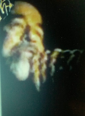 اقوى صور حصرية لصدام حسين لحظة اعدامه وهو مازال حي