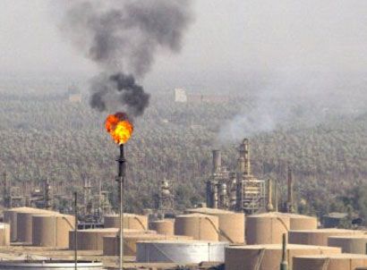 المباشرة  بحفر اول بئر اختباري  في حقل بدرة النفطي