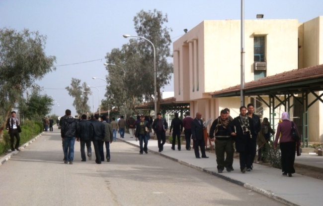 الأنبار : مقتل 20 طالبة لعدم ارتدائهن الحجاب