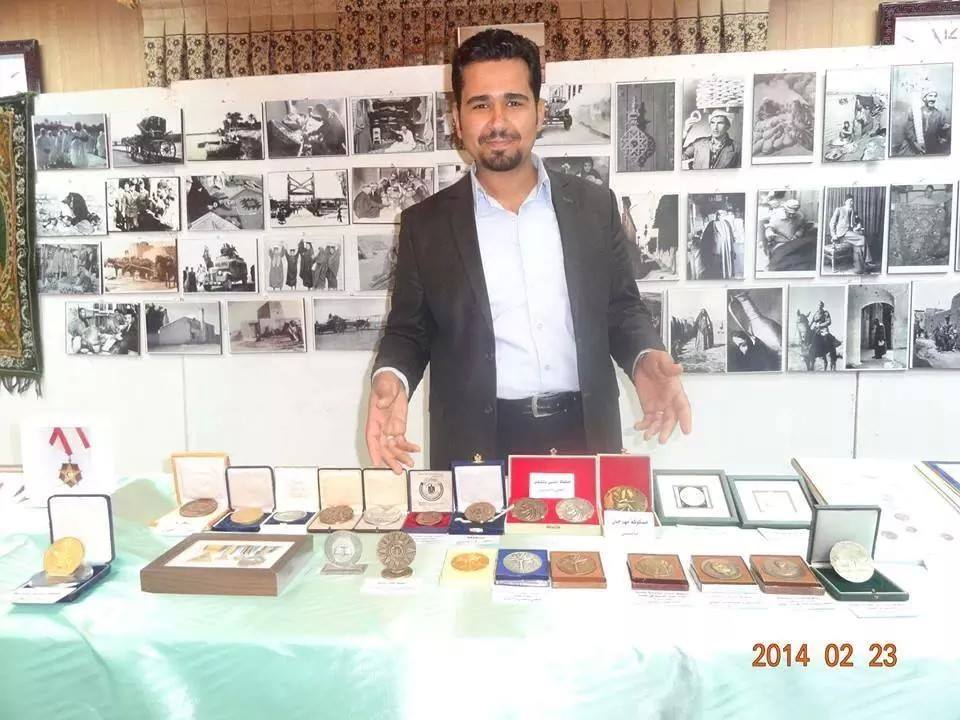 بالصور:شاب عراقي يحوّل غرفة نومه لمتحف صغير