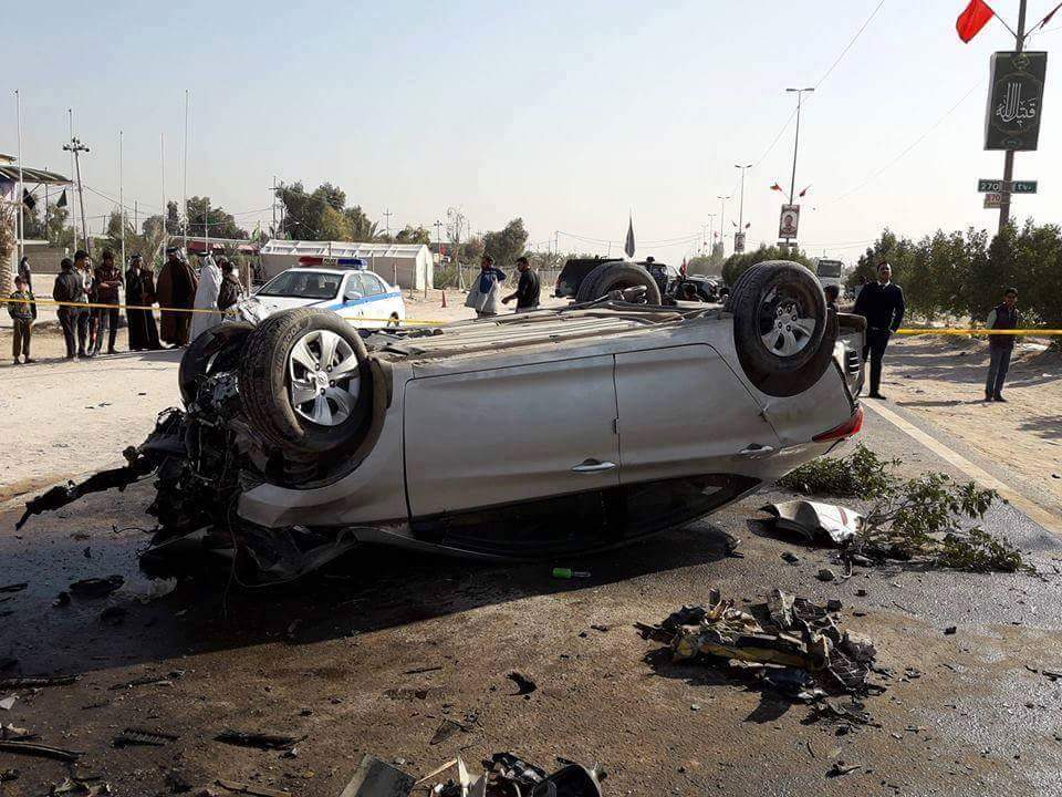 بالصور:مصرع سبعة اشخاص بحادث سير مروري مروع في طريق نجف ــ كربلاء