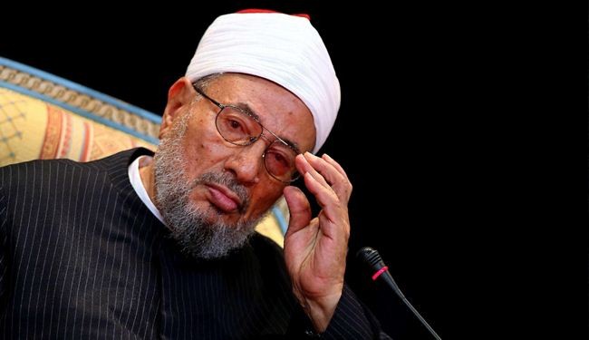 النائب العام المصري يطالب الإنتربول القبض على القرضاوي