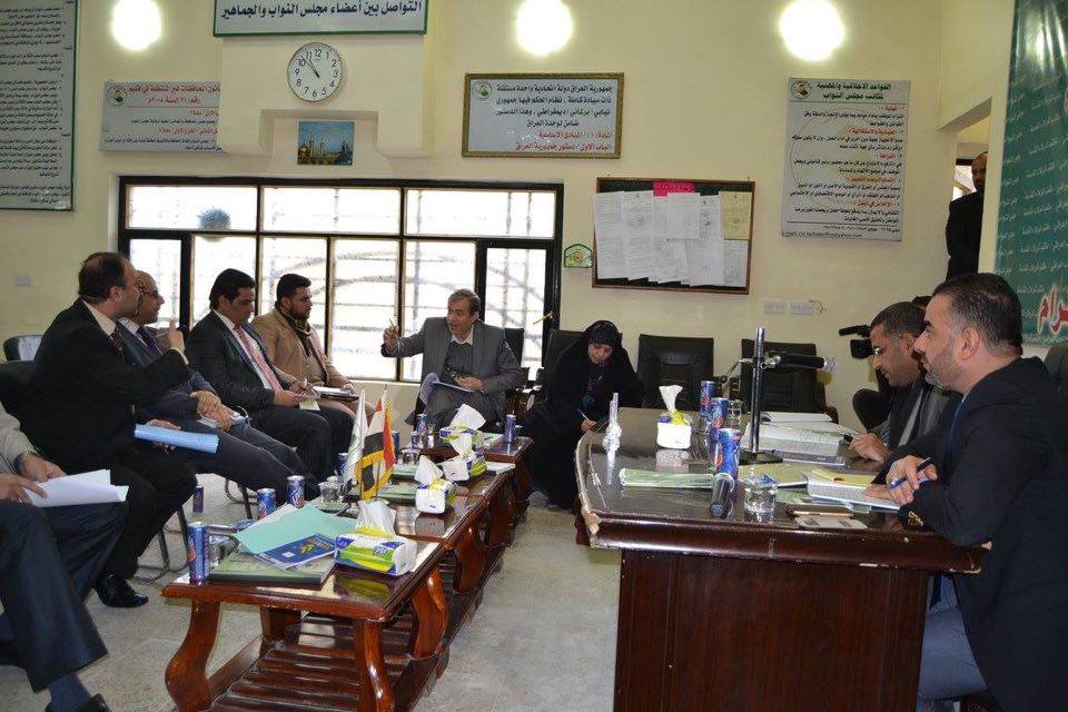 قانونيون ونواب يناقشون مشروع قانون المحاماة في كربلاء