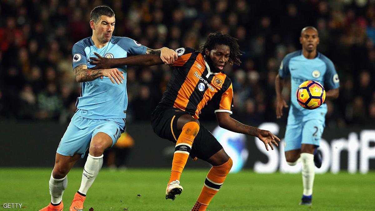 مان سيتي يتغلب على هال سيتي بثلاثية نظيفة