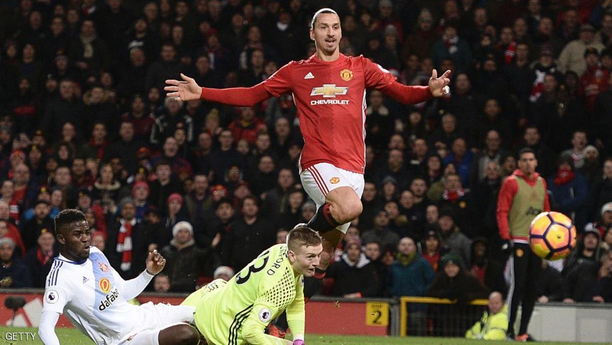 مانشستر يونايتد يسقط سندرلاند بالثلاثة