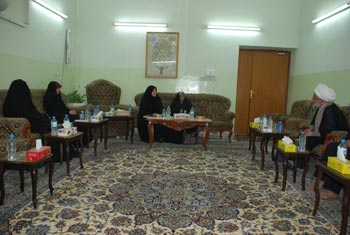 خلال لقائها الشيخ الكربلائي ..النائبة سميرة الموسوي تؤكد إطلاق حملة إستراتيجية للتغيير الاجتماعي