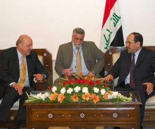 المالكي ونيغروبونتي يستعرضان سير مفاوضات الاتفاقية الأمنية بين بلديهما