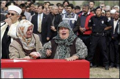 اردوغان يتحدث عن توغل تركي محتمل في العراق ضد حزب العمال الكردستاني