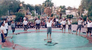 العراق يحرز بطولة العالم للزورخانة